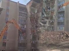 В Атаках идет снос поврежденного дома