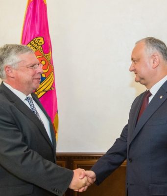 Додон провёл встречу с депутатом германского Бундестага