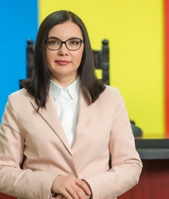 „Вмешательство в электоральный процесс несовместимо с демократией”. Председатель ЦИК Алина Руссу ушла в отставку