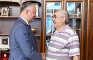 О чём говорили президент И.Додон и народный артист СССР М.Мунтян Додон Мунтян