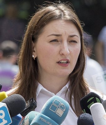 Адриана Бецишор подала в отставку