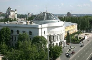 Проходят выборы в Верховную Раду Украины Рада