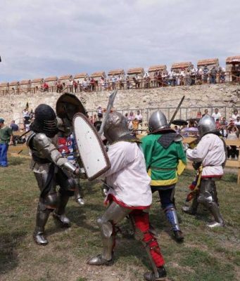 Турнир по средневековому бою “Меч Генуи” состоялся в Бендерах