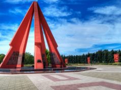 Впервые за 75 лет свет увидела книга об освобождении Кишинева Мемориал