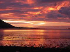 Как не сорвать себе отпуск, если вы кому-то должны море