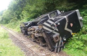 Поезд сошел с рельсов в Румынии – есть жертвы