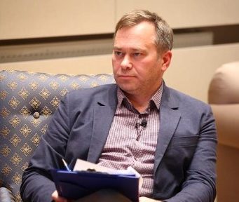 Артур Ефремов о политической ситуации в стране (ВИДЕО)