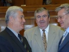 Экс-президенты Молдовы могут лишиться своих привилегий Снегур Воронин Лучинский