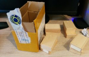 Тысячи тонн посылок в Молдову оказались заблокированы на складах почта