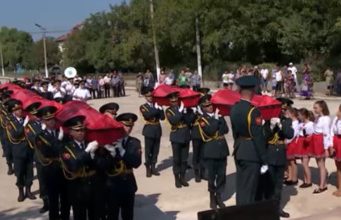 В Молдове с воинскими почестями перезахоронили останки 68 советских солдат(ВИДЕО)