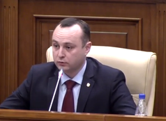 Депутат-социалист высказался об идее правительства де-факто уравнять фашизм и советский строй Батрынча