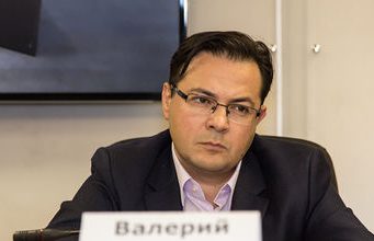 “Как много в этой фотографии”: Осталеп о визите Антонеску в Кишинев