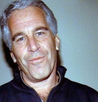 Сутенер, поставлявший малолетних секс-рабов высокопоставленным политикам, покончил с собой при странных обстоятельствах