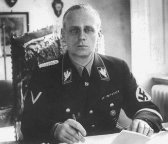 Кто вынудил СССР подписать пакт с Риббентропом