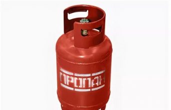 Заправка газовых баллонов на АЗС запрещена: что обещают власти