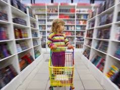 В пятницу отмечается Всемирный день книголюбов ребенок книги