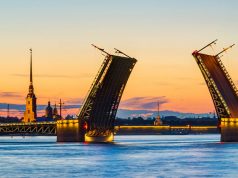 Учащиеся школ Молдовы посетили Санкт-Петербург Петербург