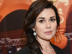 Анастасию Заворотнюк подключили к аппарату вентиляции легких Заворотнюк