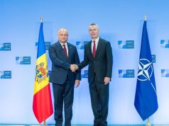 Додон встретился со Столтенбергом в Брюсселе