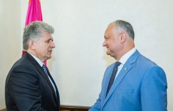 Додон встретился с помощником генсека ООН