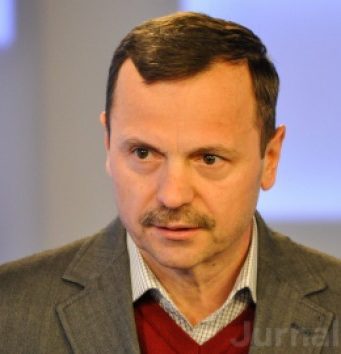 Василе Нэстасе заверяет, что баллотируется не для себя, а для людей