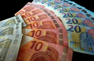 Курс валют на сегодня.Валюта ползет вниз