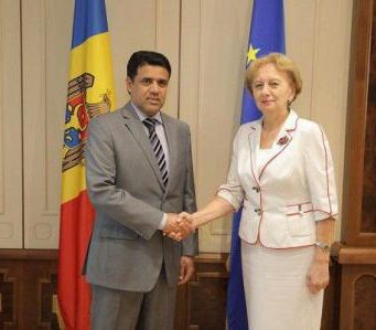 Спикер обсудила с катарским дипломатом вопросы двустороннего сотрудничества