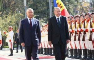 Игорь Додон намерен обсудить ситуацию с экстрадицией турецких учителей с Эрдоганом