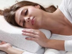Как лучше спать при болях в спине, плече и шее