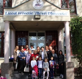 Подарки от России получили учебные заведения Унгенского района Молдовы