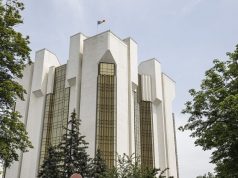 В среду у президента проходят переговоры по созданию новой коалиции президентура