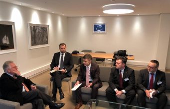 Министр юстиции встретился с главой Венецианской комиссии