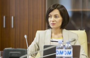 Правительство Санду оставило зарплатные долги