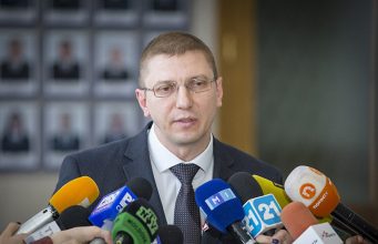 Морарь освобожден от судебного контроля морарь