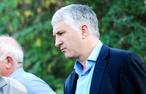 Ботнарь сдал мандат ботнарь