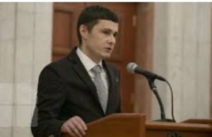 Министр юстиции по делу аэропорта: «Непонятно, что происходит»