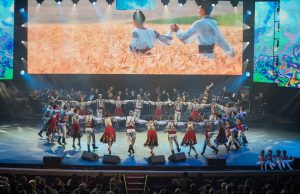 ПОСОЛ РОССИИ В МОЛДАВИИ О.ВАСНЕЦОВ ПРИНЯЛ УЧАСТИЕ В ТОРЖЕСТВАХ ПО СЛУЧАЮ 660-ЛЕТИЯ МОЛДАВСКОЙ ГОСУДАРСТВЕННОСТИ И ГОДА СЕМЬИ