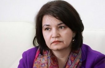 Моника Бабук предлагает ввести штраф за публичное оскорбление учителей