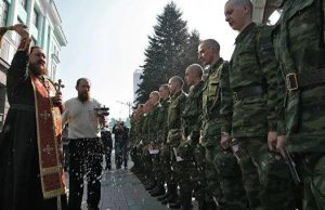 Министр обороны думает о возвращении в армию священников