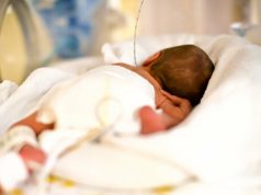 В новогоднюю ночь в Кишиневе на свет появилось трое детей ребенок