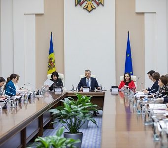 Ион Кику провел заседание Национального совета по защите прав ребенка