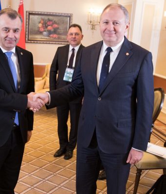 Премьеры Молдовы и Белоруссии встретились в Алматы