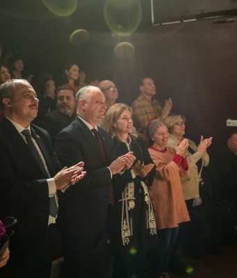 Президент стал зрителем спектакля театра “С улицы Роз”