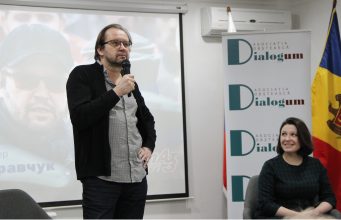 В Кишиневе состоялась встреча с известным российским режиссером Андреем Кравчуком