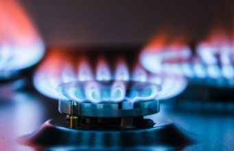 ПРАВИТЕЛЬСТВО САНДУ ХОТЕЛО УВЕЛИЧИТЬ ЦЕНЫ НА ГАЗ