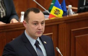 Глава фракции социалистов рассказал об инициативах партии для новой сессии Парламента