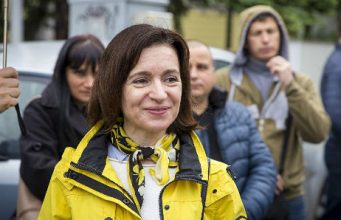 Додон: Санду, которая добилась ликвидации русского языка в школах, сегодня вспомнила, что ей нужны голоса русскоязычных