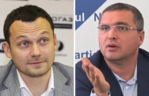 Политика Политика: в Молдове Над Ренато тучи бродят хмуро: Если задержанный в Москве банкир Менделеев заговорит, политической карьере Усатого в Молдове – конец Павел МУНТЯН По информации российских СМИ, задержанный слишком много знает о „теневых банковских схемах” и о причастности к ним известных личностей Сегодня 12:00 Заговорит ли Медведев об Усатом? Заговорит ли Медведев об Усатом? В Москве задержали президента столичной Федерации хоккея и банкира Сергея Менделеева. Об этом сообщает ТАСС. По данным агентства, Менделеев обвиняется в преднамеренном банкротстве Инвестбанка с суммой ущерба три миллиарда рублей. По информации российских СМИ, Менделеев может рассказать правоохранительным органам много «интересного» о Ренато Усатом (цитируем): «Особенно интересна эта история тем, что Менделеев «по долгу службы» очень много знает о целом кусте теневых банкиров 90-х — 2000-х. Среди них — Дмитрий Захарченко (под следствием), его партнёры из ГК 1520 Валерий Маркелов (под следствием), Борис Ушерович (в международном розыске), Андрей Крапивин (очень «вовремя» умер) и его сын Алексей Крапивин; Герман Горбунцов (не покидает Лондон после покушения там же в 2012 году, записывает обращения на youtube с обвинениями самых разных персон в финансовых и прочих преступлениях); Пётр Чувилин (задерживался, давал обильные показания, нынешний процессуальный статус неизвестен); Александр Антонов (отец, отошёл от дел после покушений в 2009 и 2015 годах), Владимир Антонов (сын, давал показания на партнёров в обмен на условный срок, но сидит в РФ); Евгений Двоскин (на свободе, в добром здравии), а также некоторые другие. В этот же список можно добавить своего рода политиков Адама Делимханова (Чечня-Россия) и Ренато Усатого (Молдавия). Что расскажет следствию Сергей Менделеев? Его показания наверняка дополнят информацию уже арестованных и пока свободных банкиров, успевших сдать и оговорить коллег». Иными словами, для мэра Бельц Ренато Усатого могут наступить тяжелые времена – в том случае, если Медведев заговорит, то это вполне может загубить политическую карьеру молдавского политика. Он станет персоной ног-грата (под угрозой ареста) в России, а для западных «товарищей» своим ему не быть по дефолту.