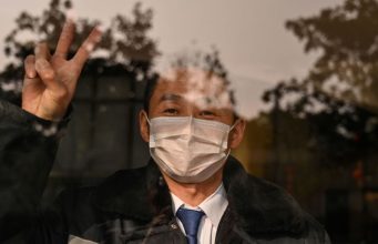 Заболеваемость коронавирусом в Китае пошла на спад