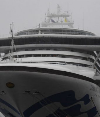 Карантин на Diamond Princess завершается – пассажиры сойдут на берег завтра